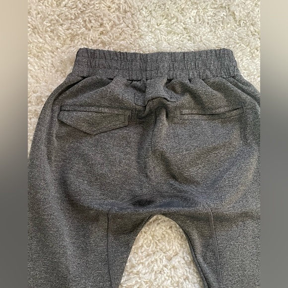 Live Fit Tech Joggers in charcoal grey Men’s XS - Picture 4 of 7